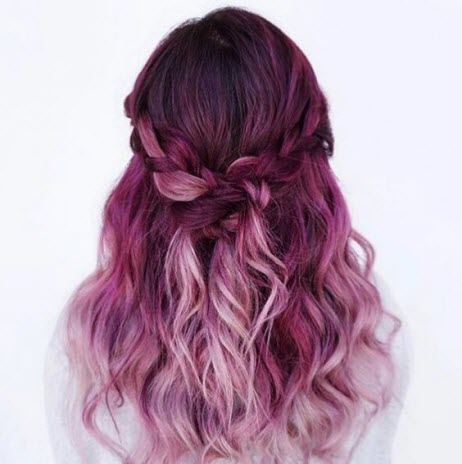 Photo de rose, coloration de cendres dans le style du balayage