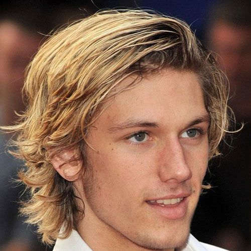 Coupe de cheveux homme pour cheveux longs