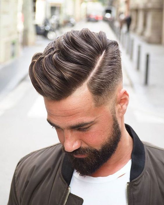 Coupes de cheveux pour hommes à la mode, 2024